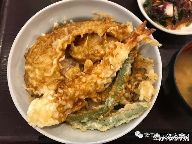 去日本旅游一周的人，需要花多少钱？